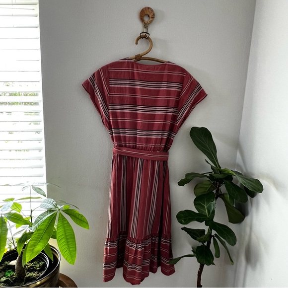 Universal Thread Sierra Rose Dress - Picture 7 of 7